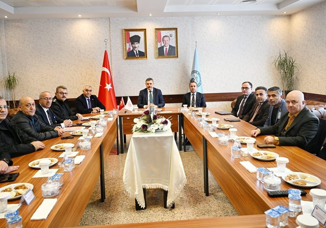 Erzurum’da havaalanı kış tedbirleri zirvesi