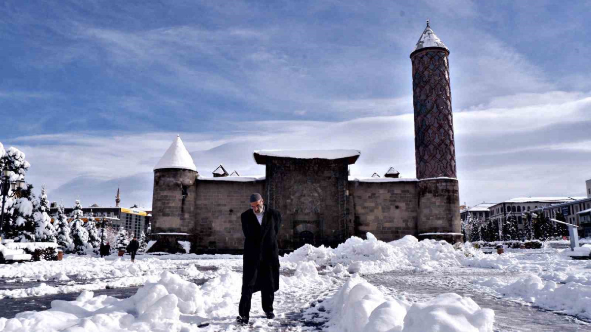 Soğuk hava ve kar yağışı geliyor